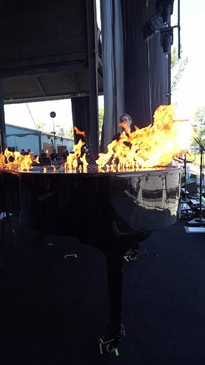 Close up of Dan’s piano for “The Sound Of Silence” 🔥🎹 ##disturbed##thesoundofsilence##soundofsilence##takebackyourlifetour##piano##slowmo##backstage##coversong