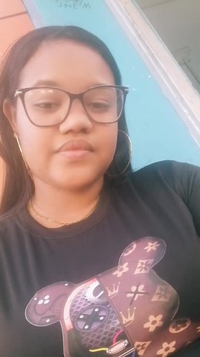 Videos de Eyelin De Amadis (@eyelin30) con “sonido original - 🐥 Lacarolard 🐥”