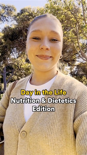 Ever wondered what a normal day looks like for a Nutrition & Dietetics Honours student? 👀 Here's Genevieve, as she takes us through a full day on campus from morning prep (aka coffee), to client consultations, research, classes and squeezing in assignment time.🍏 Honours is intense, fast-paced and incredibly rewarding and Genevieve shows exactly what it takes to make it all happen 👏 #honoursdegree #honoursstudent #university #nutritionistsoftiktok #dieteticsstudent | Flinders University