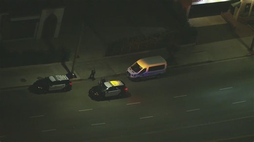 Juvenile stabbed on Metro bus in Glendale; 1 suspect still on the run