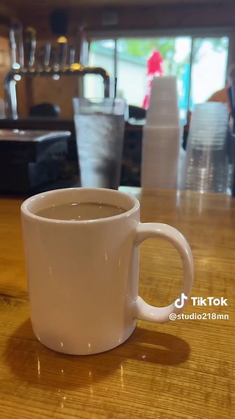 📍 Nitti’s Hunter Point Resort in Isle, MN had great breakfast and a fun crew. I had some downtime last summer shooting and stopped for breakfast. Well worth it! #Onlyinmn #exploreminnesota #landof10000lakes #exploremn #explorethe218 #northernmn #northernminnesota #upnorthmn #lakelife #minnesotalakes #10klakes #lifeonthelake #millelacs #islemn #nittishunterspointresort