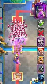 EVO executor VS #clashroyale