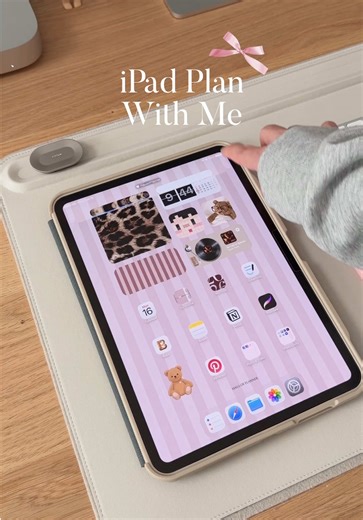 Plan the week with me on my iPad using my 2026 digital planner in @Goodnotes. A little planning session to get focused and ready for the week ahead. ✍🏻💞 #digitalplanning #goodnotes #ipadplanning #weeklyplan #plannercommunity