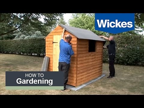 How to Felt a Shed Roof | Wickes