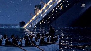 1.8M views · 37K reactions | El barco más famoso de la historia, un símbolo de tecnología, lujo y tragedia. Hoy en día sigue la búsqueda de lo que sucedió exactamente esa noche, pero hay una historia del Titanic que nunca se cuenta, ¿fue un iceberg el único culpable del naufragio?  Episodio completo en #HistoryPlay https://bit.ly/35sOmW0 | HISTORY | Facebook