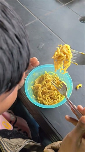 ആവി പറക്കുന്ന നൂഡിൽസ് at view point vattavada #maggi