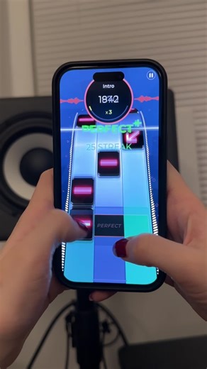 Smooth and Fun Patterns in Beatstar