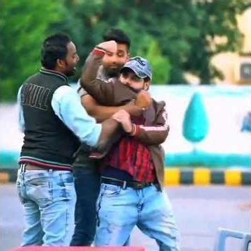 “Public Ko Challenge 💪 | Fake Arm Wrestling Prank 😳😂”