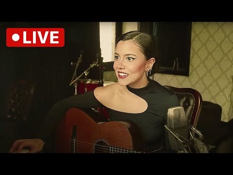 Violet Orlandi is LIVE!