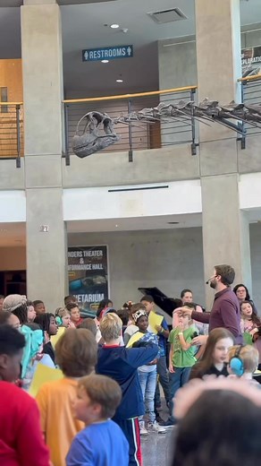 5.2K views · 143 reactions | The best way to start the day…welcoming a SUPER excited school group to the Wonders Center and Science Museum! #dayattheoffice #bestjobintheworld #wonderscenterandsciencemuseum | David Rives Ministries | Facebook