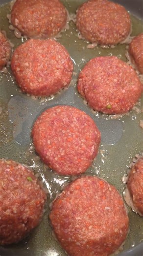 Ground Beef Putties with Vegetables and Couscous. #groundbeef #food #meat #cooking #homemade #beef