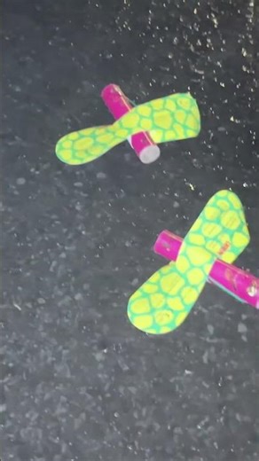 Pyranno saurus Cracks #fireworks #pyrotechnica #pyro #viral #feuerwerk #pyroland #silvester #shorts