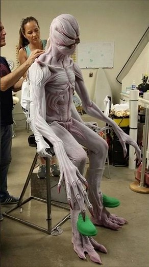 How They Actually Made The Demogorgon Terrifying #strangerthings #vfx