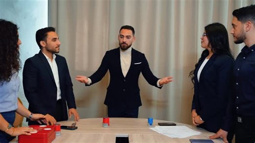 Meet the extended committee behind the success of the congress. One team, one vision, one goal | Congrès International des Etudiants en Médecine Dentaire