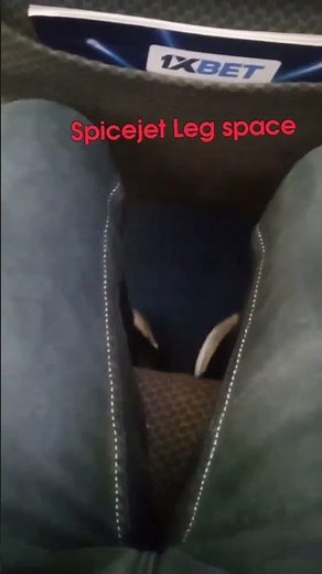 Indigo vs Spicejet Who has better leg space??#viral #flight #travel #youtubeshorts