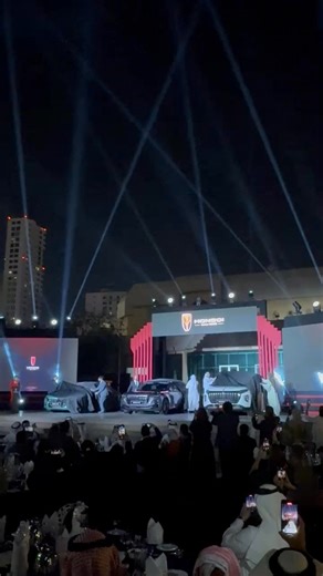 7.5K views · 108 reactions | 19th March 2025 : The latest models from the Chinese luxury car brand Hongqi are revealed in the gardens of the Gulf Hotel in Bahrain. Hongqi, launched in 1958, is the oldest Chinese passenger car brand. In Chinese, hongqi means “red flag.”@hongqi.bh | The Old Bahrain | Facebook