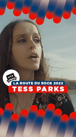 Tess Parks en session acoustique sur les remparts de Saint Malo. Merci LA ROUTE DU ROCK pour ce genre de moment. 🥰 arte.tv/routedurock | ARTE Concert