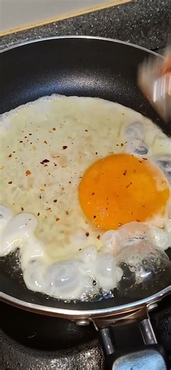 Easy Breakfast ASMR 🌈🌈🌈 #shorts #asmr #egg #youtubeshorts #shortsfeed