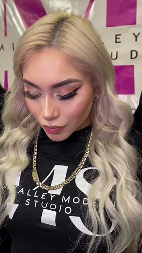 Stunning Mid Valley Models Showcase Their Talent