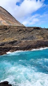 One of Hawaii’s secret beaches 🌺🤙🏻🤫 #hawaii #travel #beauty #beach | I Love Hawaii