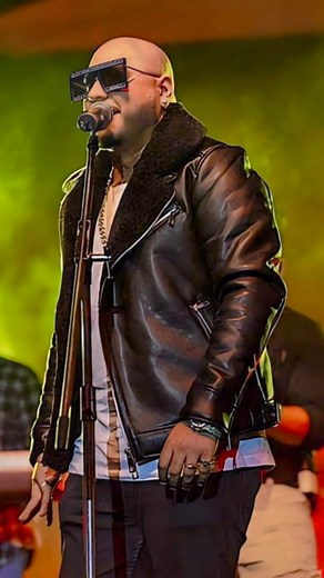 MUSIC OF YOUR TASTE ♥️ on Instagram: "Nadiyan Bharte Ho ❤️‍🩹 Day - 46 . . . . . #bpraak #bpraaksongs #liveshow #singer #songs #songlover #sadlyrics #sadsongs #sad #music #trrnding #trendingreels #reels #viralreels #fyp #foryou #foryoupage #explorar #explorepage #feed #instafeed #instalove #like #new #day46"