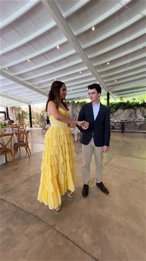 4.5K views · 3 comments | Los Seniors 2026 de @macrisschoolhn vivieron una mañana especial en Invernaderos del Trigo ✨ Un brunch entre amigos que se llenó de buena energía, risas espontáneas y recuerdos que quedarán para siempre. Una celebración que marca el inicio de su último capítulo en el colegio  #CromosHonduras #CromosHN #CromosSeniors #Seniors2026 | Cromos | Facebook