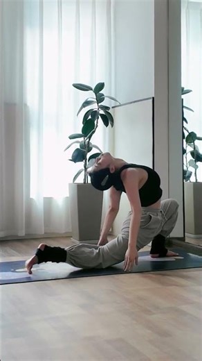 Feel Good Yoga: Stretch & Strengthen #yoga #fitness #flexibility #health #shorts