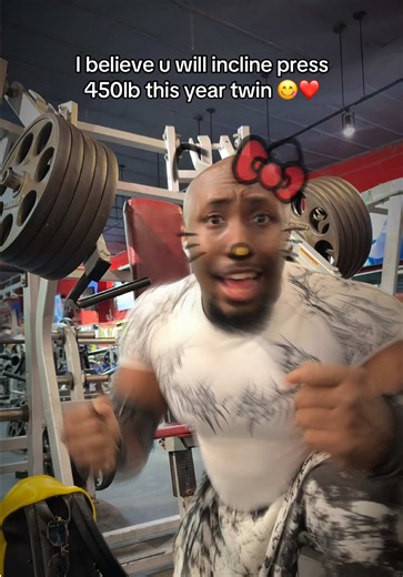 How to Incline Press 450 lb This Year — Training Plan & Tips