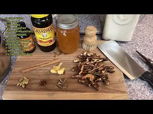 🌳Sassafras and how I make homemade root beer from its roots🥤 #medicinalplants#herbal#foraging