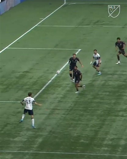 Thomas Müller with that cheeky, intelligent assist — and Cheikh Sabaly finishing it off 🔥