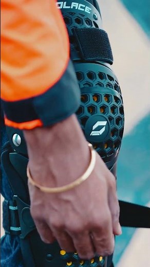 CUVAR LEVEL-2 KNEE GUARDS
