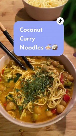 Coconut Curry Noodles 🍜🥥🤤 e voi cosa mangiate oggi? #recipesoftiktok