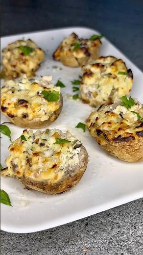 Creamy Stuffed Mushrooms in 5 Minutes 🤤🍄