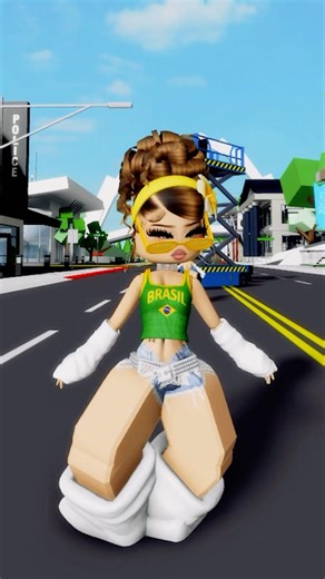 Todo Mundo Está Usando Este Outfit GRÁTIS no Brookhaven 😳 #robloxbrasil #brookhaven