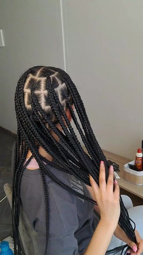 Stunning Knotless Braids in Pretoria East | Book Now!