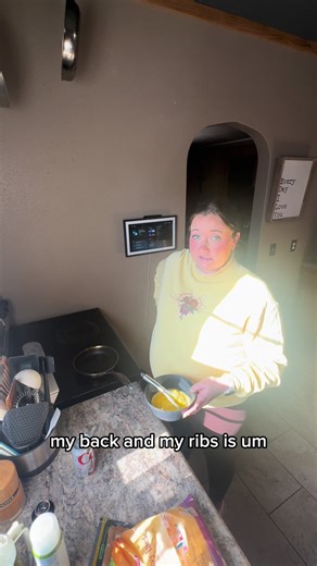 make my lunch with me while I yap about my 32 week MFM appointment with Di/Di twin boys #twinmom #twinparents #highriskpregnancy #makelunchwithme #32weeks pregnant