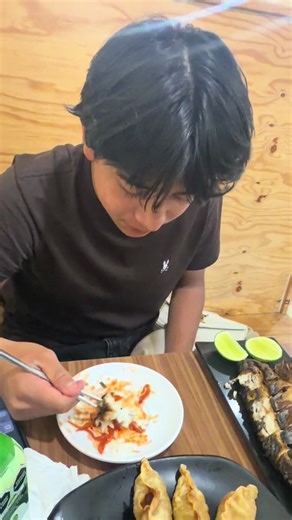 Cómo Comer Con Palillos Chinos: Guía Sencilla