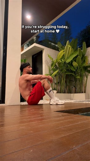 Arshad Khan | Sneakerhead on Instagram: "Today wasn’t about gains, it was about not giving up. 🫡 . . ( low days, home workout, workout, daily post, workout reels, travel, bali, no gym, motivation, abs, core workout, body weight, explore, fyp ) 👉Save this for days when stepping out feels hard. . 16/365"