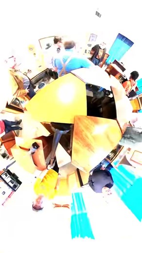 Retro Vintage Modern HiFi on Instagram: "#klipschmuseumaudiohistory #klipsch #klipschmuseum #audiohistory great weekend at the Klipsch museum bonehead classes by Roy Delgado and Museum tour by Jim Hunter #hornloudspeakers #itishifi Why is it so much easier to edit in TikTok"