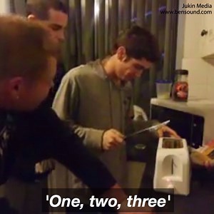 This is why you shouldn’t stick a knife in a toaster🔪💥 | Daily Mail Video