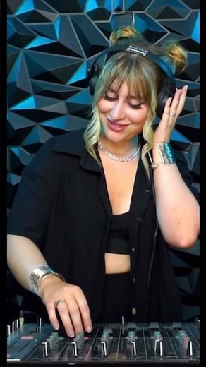 Funky Disco House Music Mix | Groovy House Tunes | Happy Uplifting Music | DJ Set #funkyjazz #djset