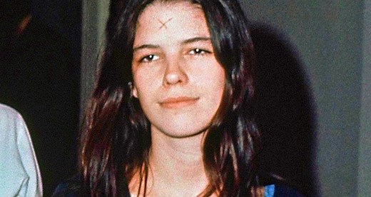 How Homecoming Queen Leslie Van Houten Became A Manson Family Murderess