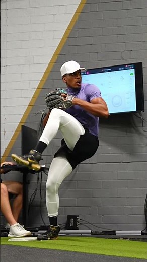 How Does He Throw 97 MPH At 5'10" | Miles Garrett