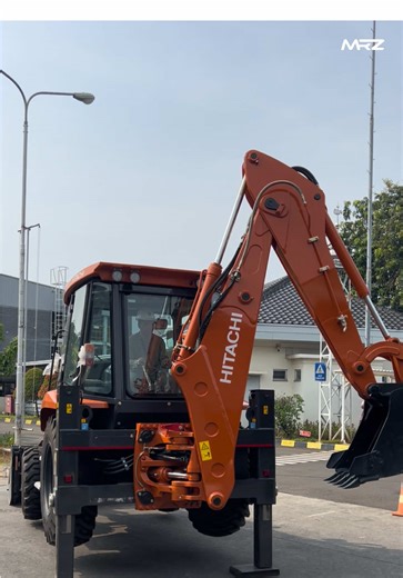 Hitachi Backhoe Loader Shinrai BX100 Overview