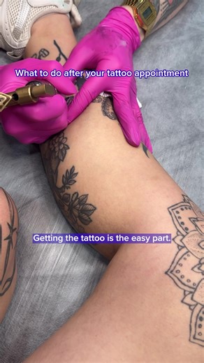 WARNING: Your tattoo artist is judging you! Did you know that poorly healed, infected or dropped out tattoos are a nightmare for them? Choose the right aftercare to avoid the drama and make your artist (and yourself) happy! 20% OFF CODE: NOMOREBEPANTHEN | Ink Nurse