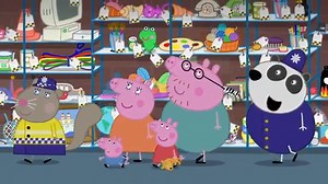 574K views · 10K reactions | Teddy va al hospital de muñecas Peppa Pig en Español Episodios Completos p8 | Aaron | Facebook