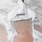 How to Painlessly Remove Genital Hair