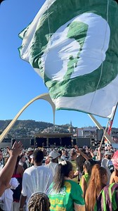 O que espanta a miséria é festa! 💚🤍 | Império Serrano
