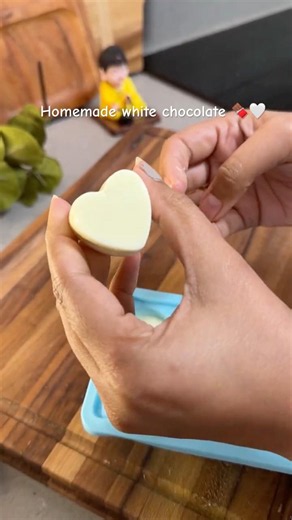 Homemade white chocolate recipe #chocolaterecipe