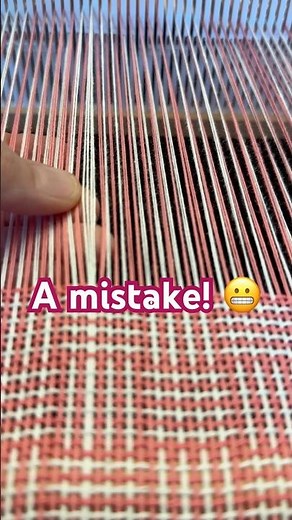 Cutting out the extra threads #weaving #loomweaving #fiberart